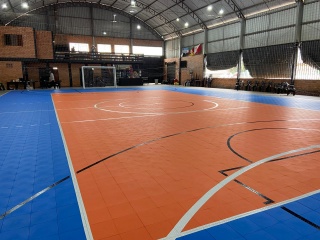 Gin�sio Mayer - Alvorada - RS